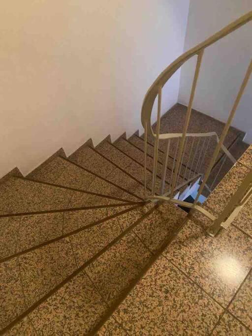 Schoene Und Gemuetliche Wohnung In Trier Zentrum Екстер'єр фото